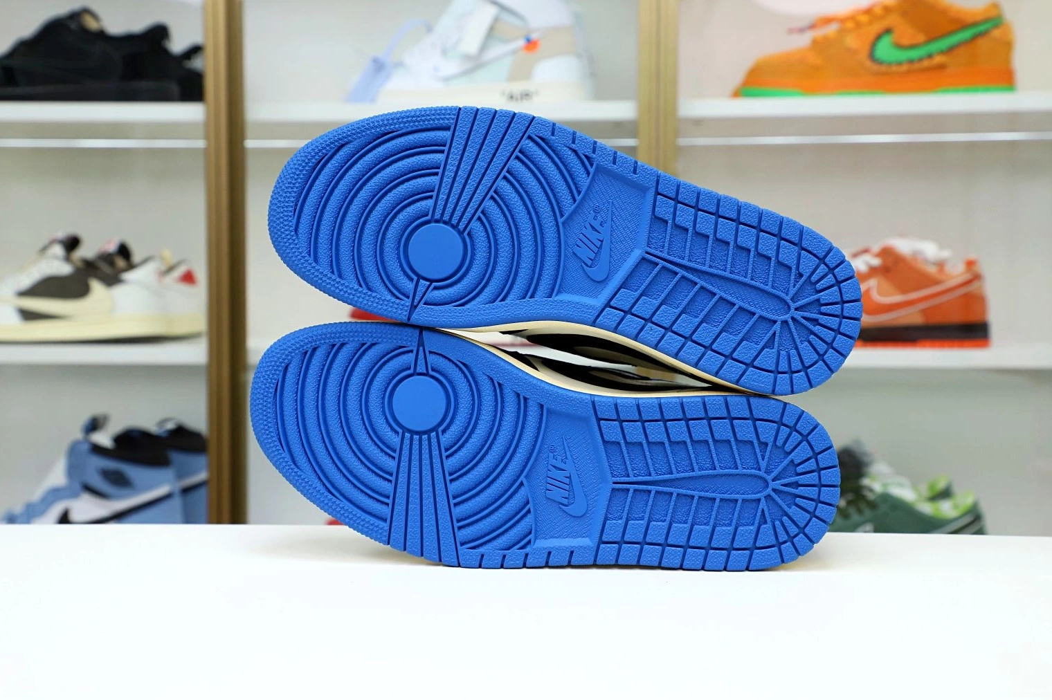 TRAVIS AIR DESIGN JORDAN FRAGMENT 1 X X LOW SCOTT 0817